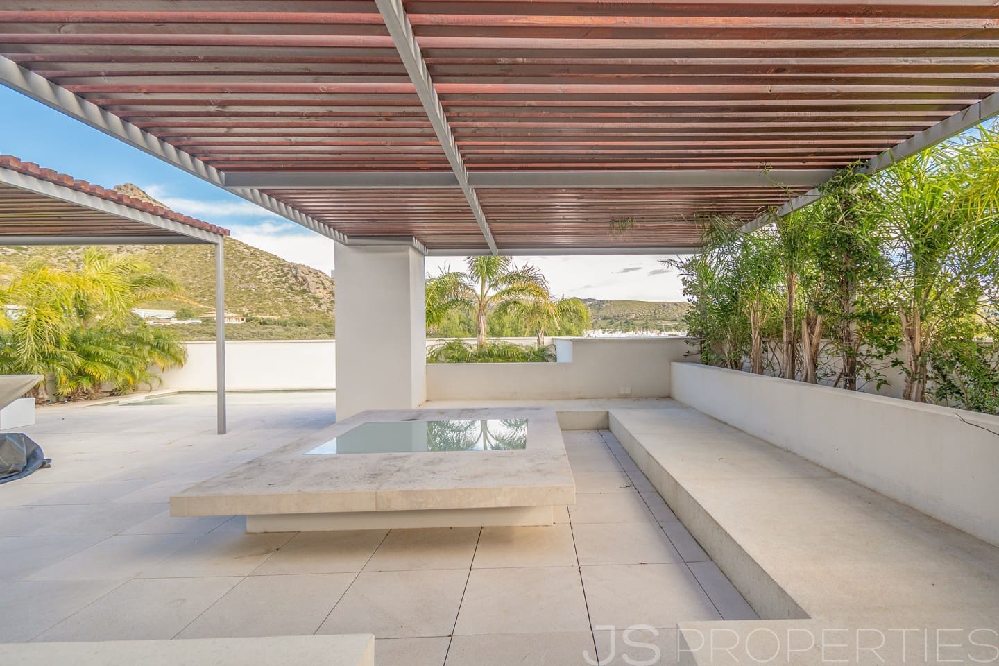 4 makuuhuone Kattohuoneisto myytävänä paikassa Pollensa / Pollenca - 2 650 000 € (Ref: 9639606)