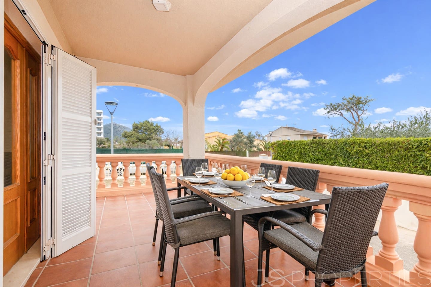 4 bedroom Villa for sale in Muro - € 1,007,000 (Ref: 9645473)