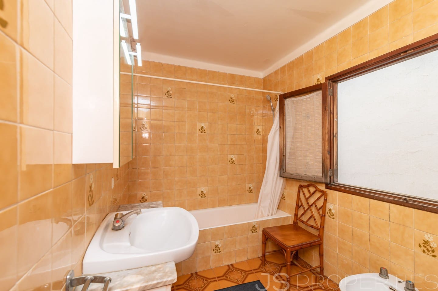 3 bedroom Townhouse for sale in Pollensa / Pollenca - € 381,000 (Ref: 9650238)