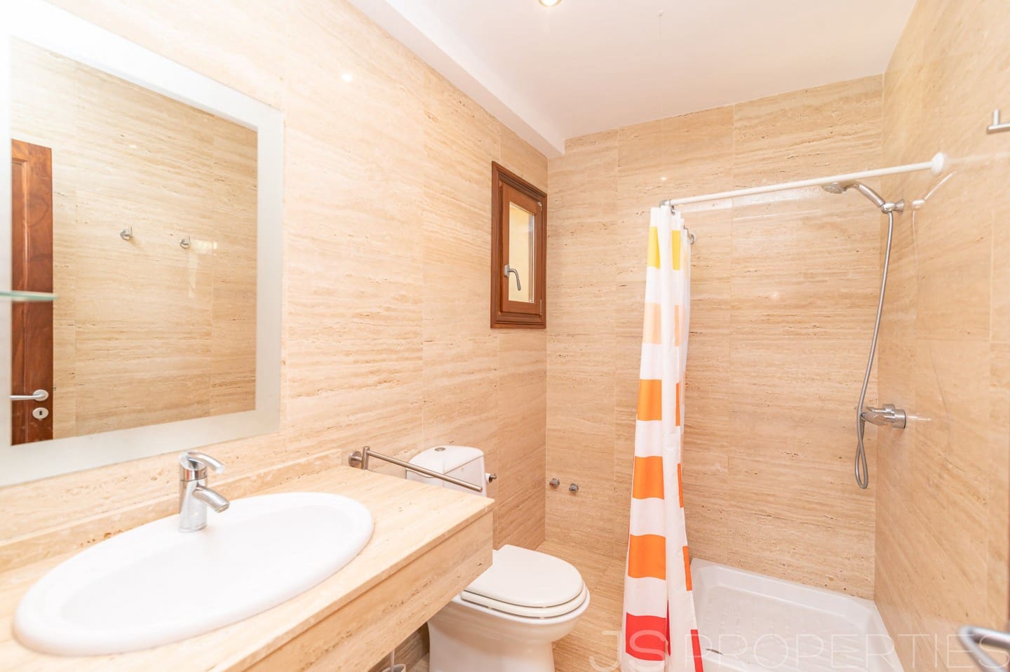 Semi-detached Villa for sale in Alcudia - € 1,650,000 (Ref: 9697742)