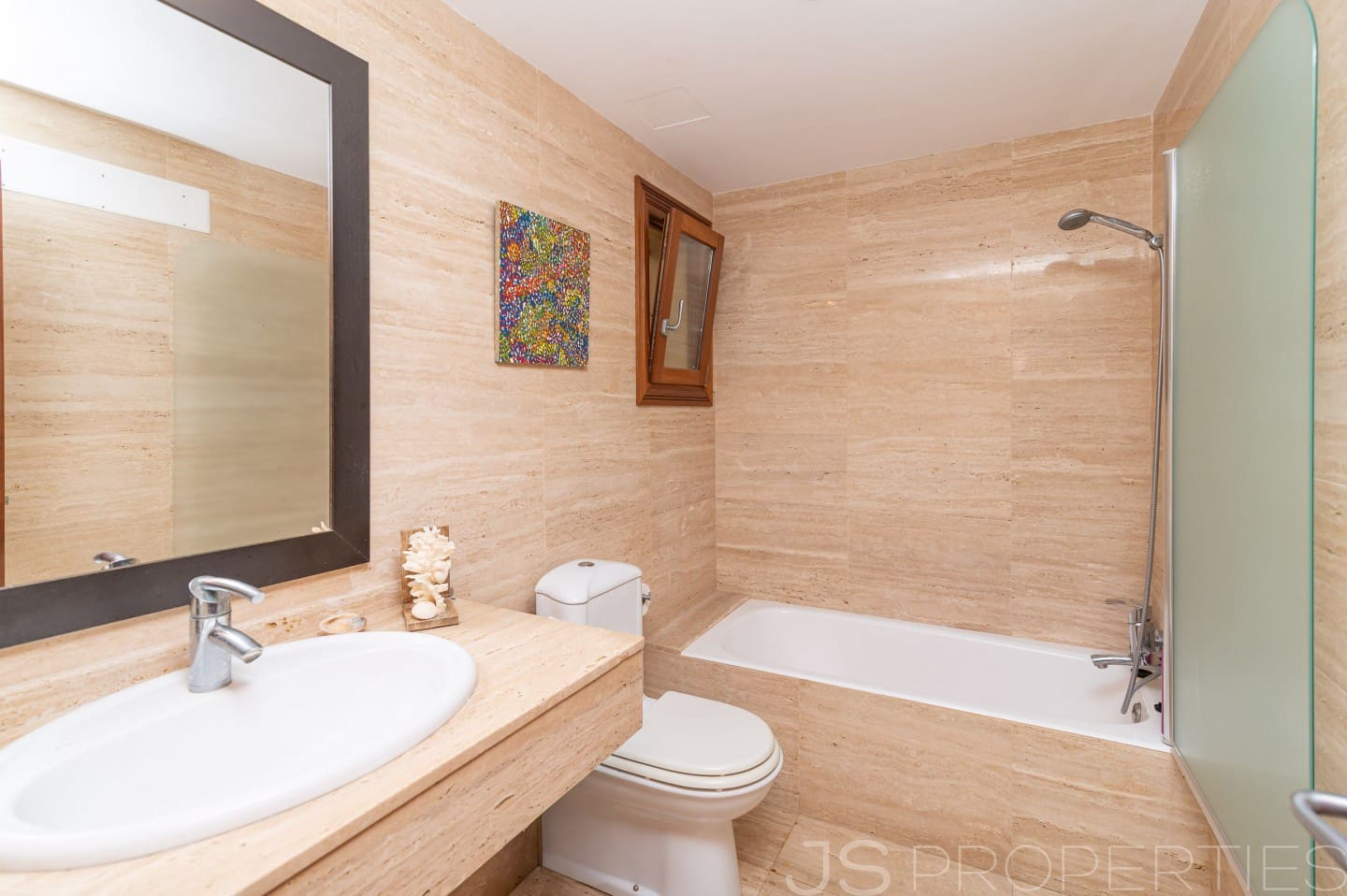 Semi-detached Villa for sale in Alcudia - € 1,650,000 (Ref: 9697742)