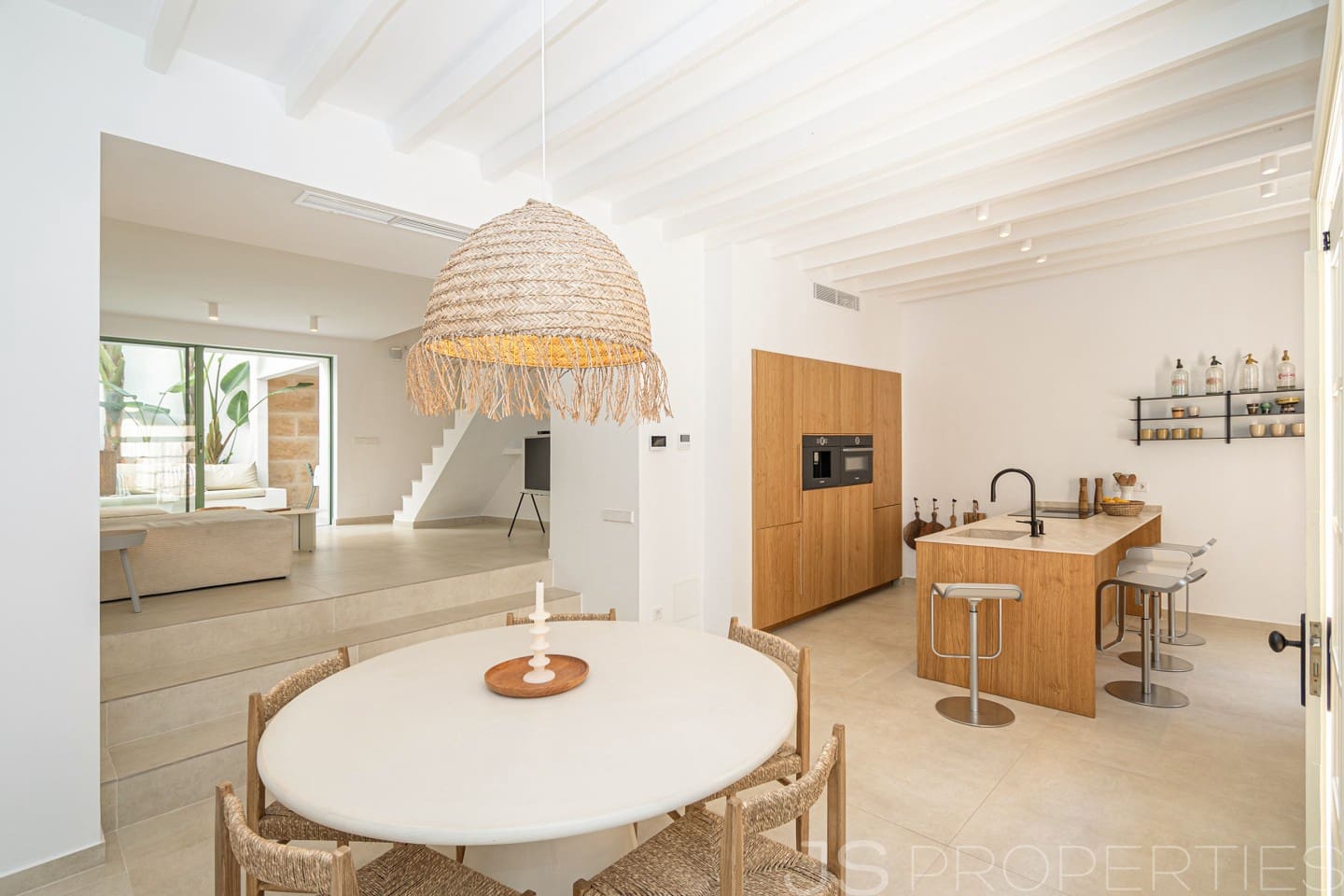 3 bedroom Townhouse for sale in Alcudia - € 1,190,000 (Ref: 9709031)