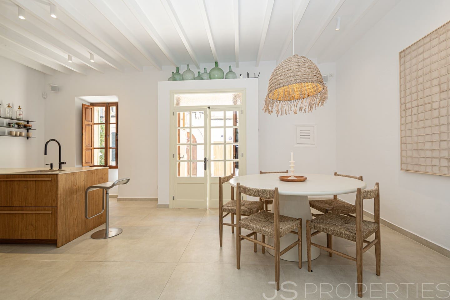 3 bedroom Townhouse for sale in Alcudia - € 1,190,000 (Ref: 9709031)