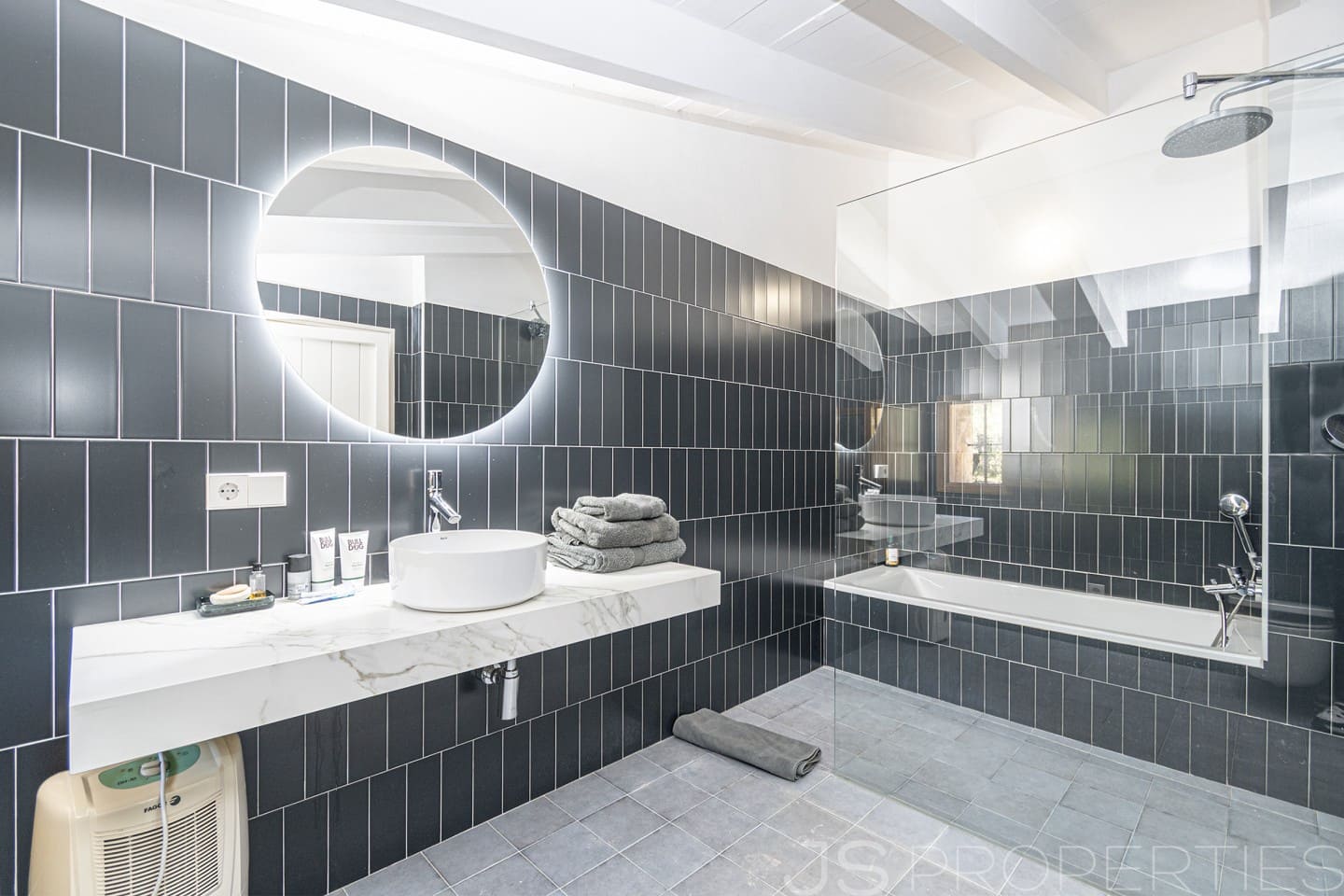 5 bedroom Villa for sale in Pollensa / Pollenca - € 2,995,000 (Ref: 9723812)