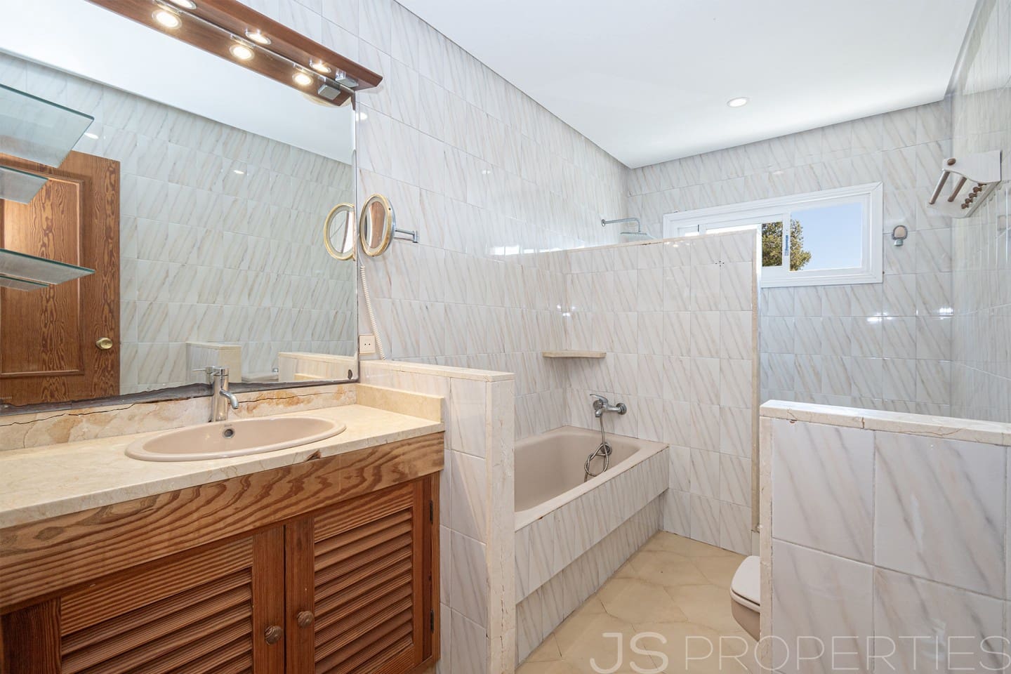 3 bedroom Semi-detached Villa for sale in Pollensa / Pollenca - € 1,485,000 (Ref: 9733369)