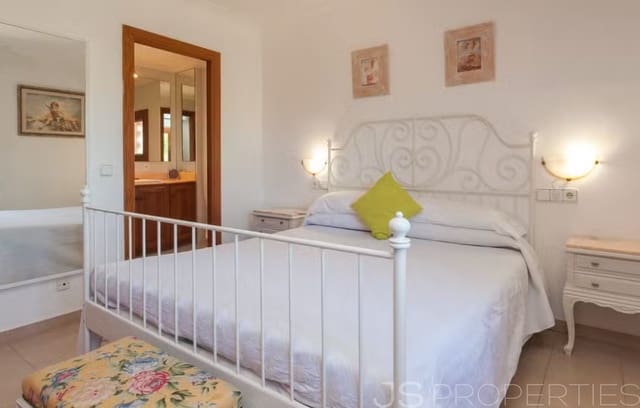 4 soveværelse Villa til salg i Port de Pollença, Pollensa / Pollença - € 2.200.000 (Ref: 9749274)