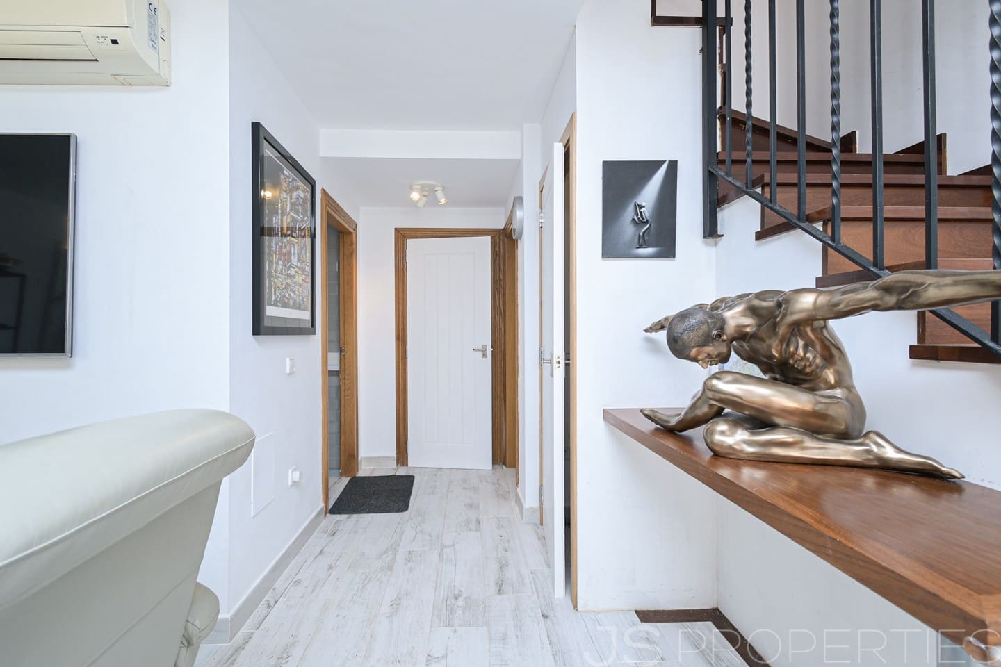 4 sypialnia Dom blizniak na sprzedaż w Pollensa / Pollenca - 795 000 € (Ref: 9777220)