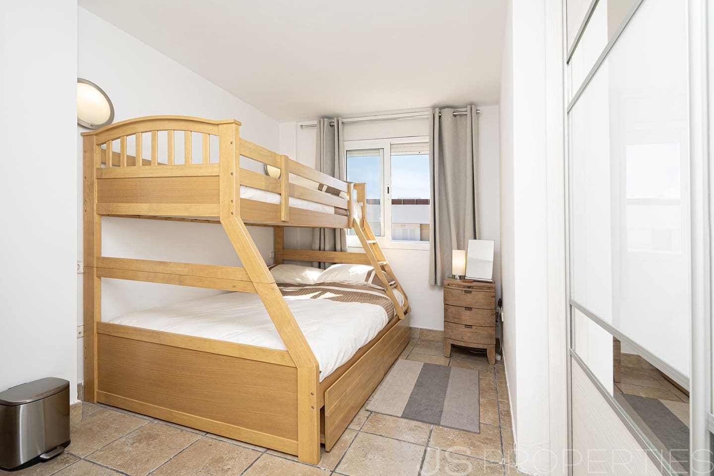 4 sypialnia Dom blizniak na sprzedaż w Pollensa / Pollenca - 795 000 € (Ref: 9777220)