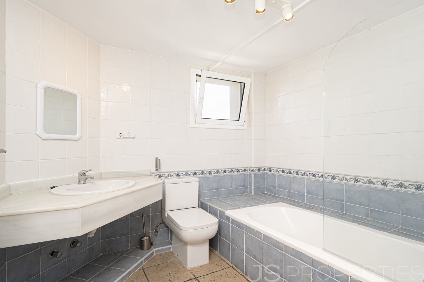 4 sypialnia Dom blizniak na sprzedaż w Pollensa / Pollenca - 795 000 € (Ref: 9777220)