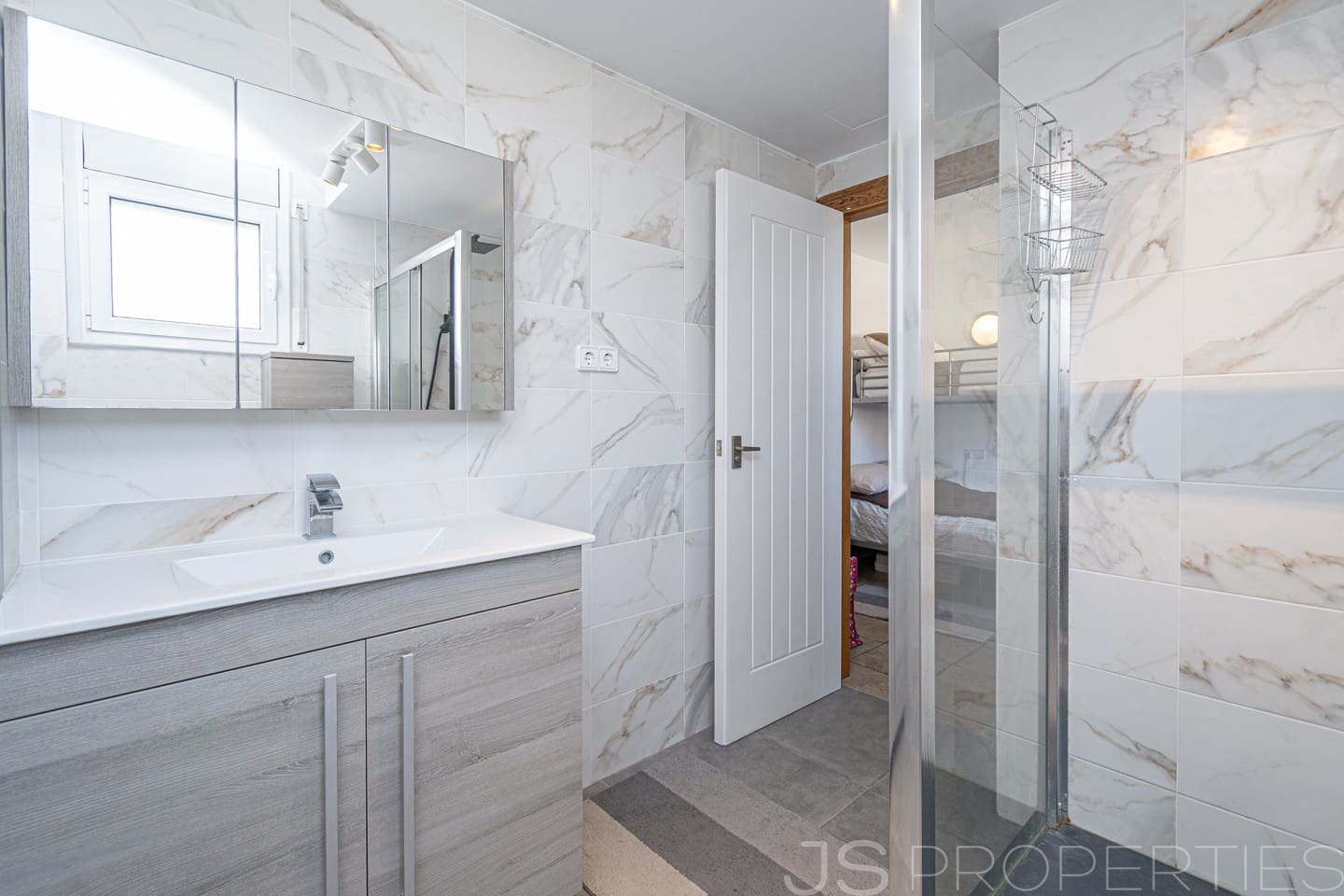 4 sypialnia Dom blizniak na sprzedaż w Pollensa / Pollenca - 795 000 € (Ref: 9777220)