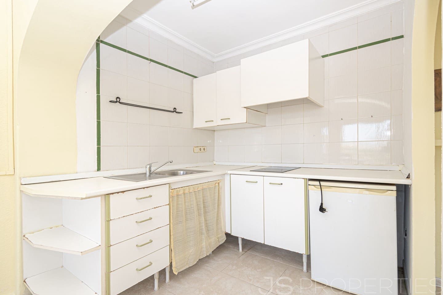 1 bedroom Apartment for sale in Alcudia - € 210,000 (Ref: 9807053)