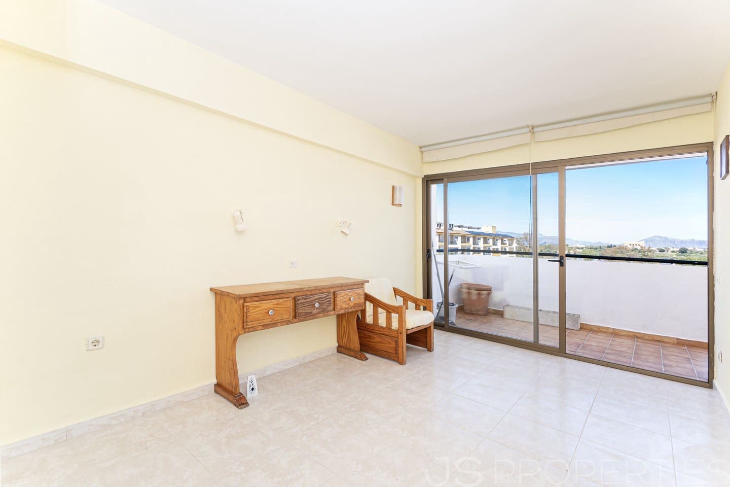1 bedroom Apartment for sale in Alcudia - € 210,000 (Ref: 9807053)