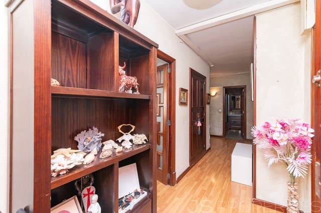 4 Zimmer Apartment zu verkaufen in Foners, Palma de Mallorca - 750.000 € (Ref: 9807384)