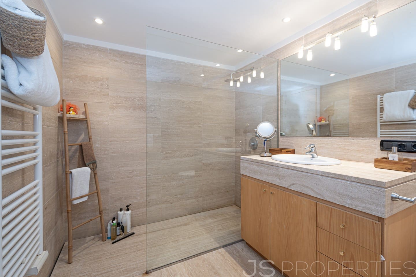 4 sovrum Lägenhet till salu i Pollensa / Pollenca - 2 475 000 € (Ref: 9807402)