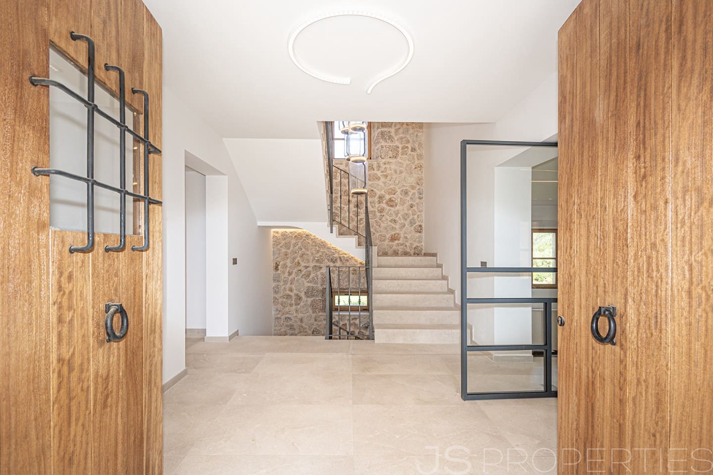 3 slaapkamer Villa te koop in Pollensa / Pollenca - € 3.495.000 (Ref: 9815087)
