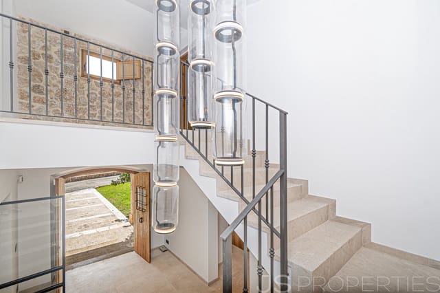3 slaapkamer Villa te koop in Pollensa / Pollença - € 3.495.000 (Ref: 9815087)