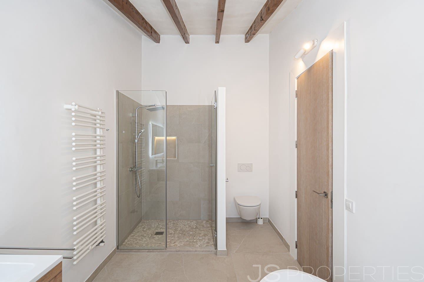 3 bedroom Townhouse for sale in Llubi - € 1,250,000 (Ref: 9831767)