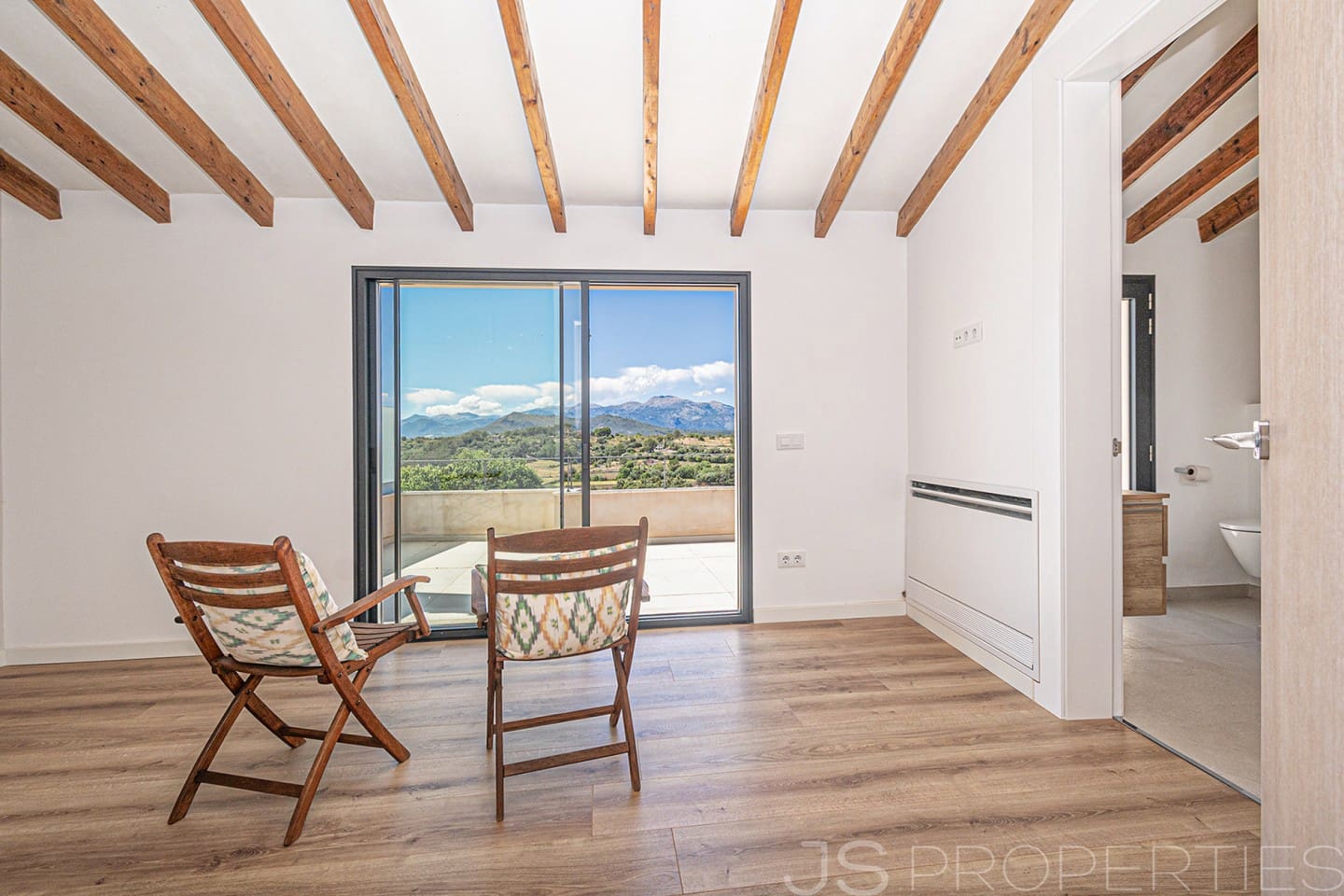 3 bedroom Townhouse for sale in Llubi - € 1,250,000 (Ref: 9831767)