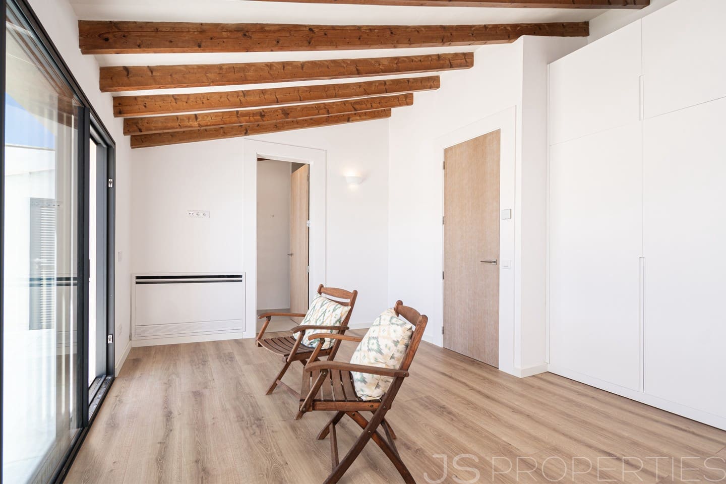 3 bedroom Townhouse for sale in Llubi - € 1,250,000 (Ref: 9831767)