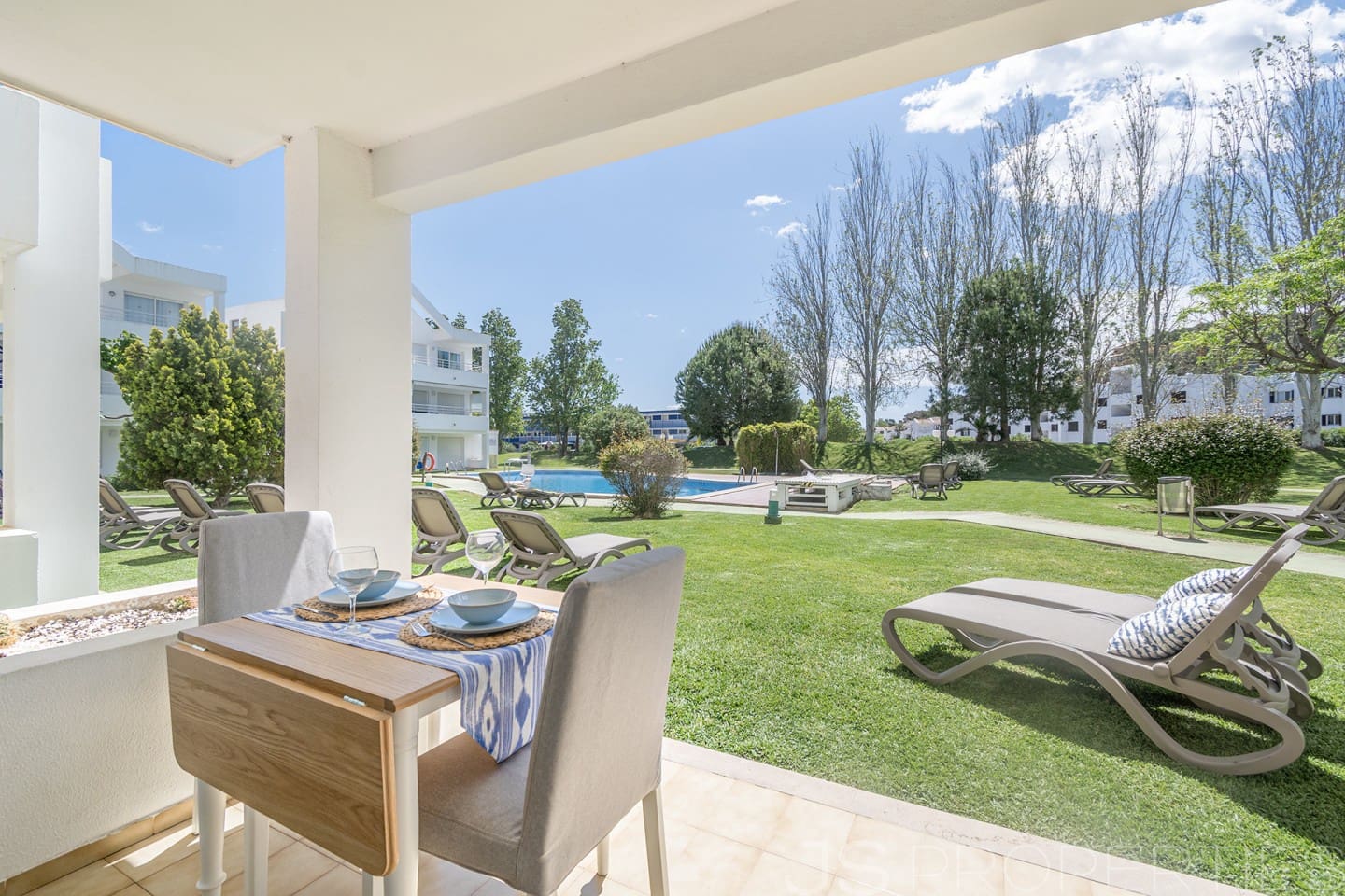 2 bedroom Apartment for sale in Pollensa / Pollenca - € 325,000 (Ref: 9833003)