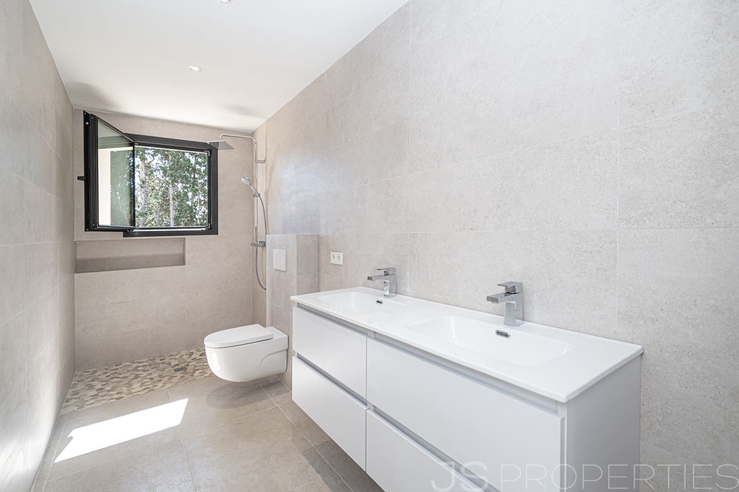 4 bedroom Villa for sale in Muro - € 1,860,000 (Ref: 9834202)