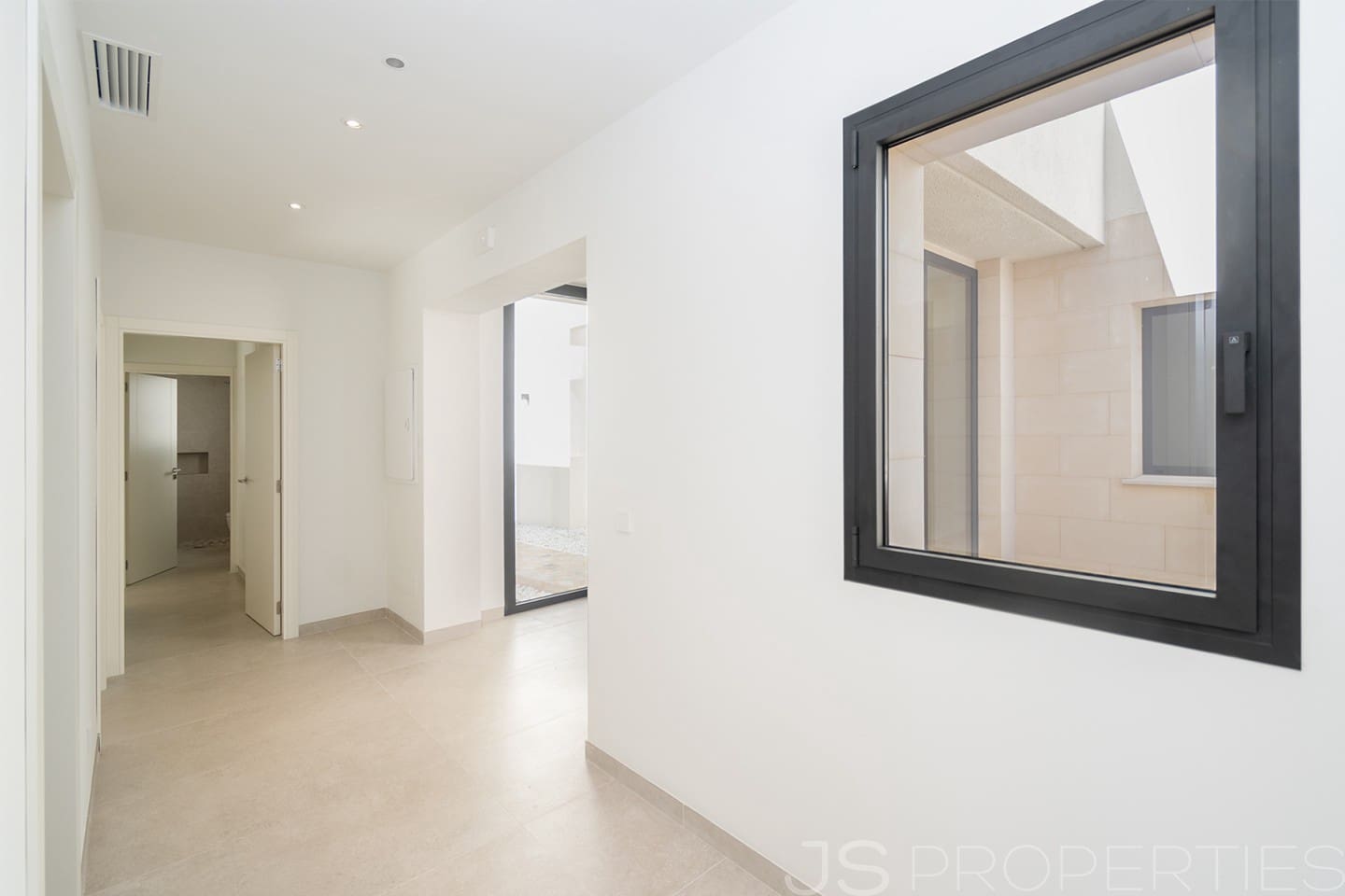 4 bedroom Villa for sale in Muro - € 1,860,000 (Ref: 9834202)