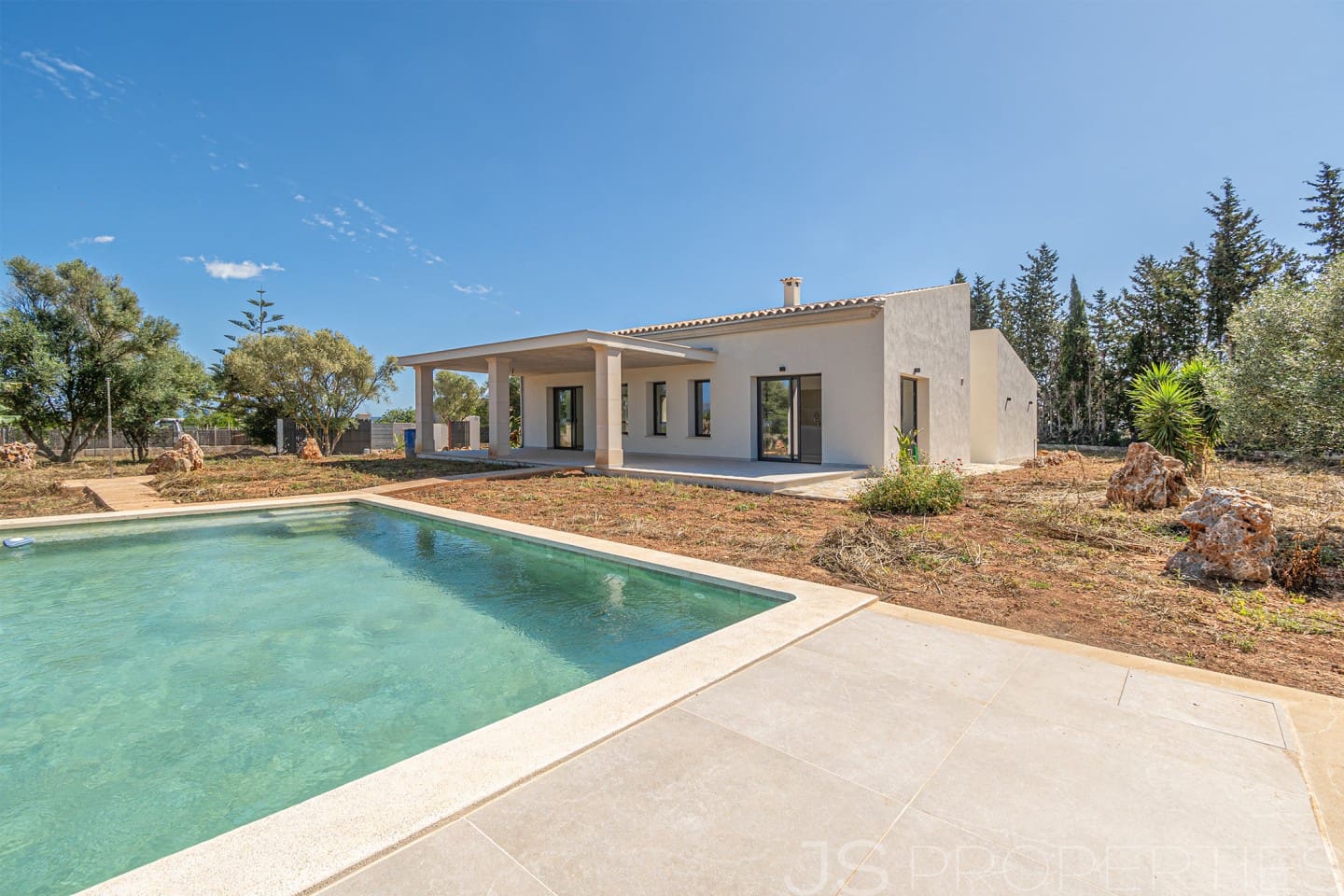 4 bedroom Villa for sale in Muro - € 1,860,000 (Ref: 9834202)