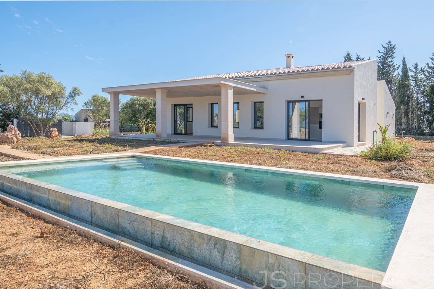 4 bedroom Villa for sale in Muro - € 1,860,000 (Ref: 9834202)