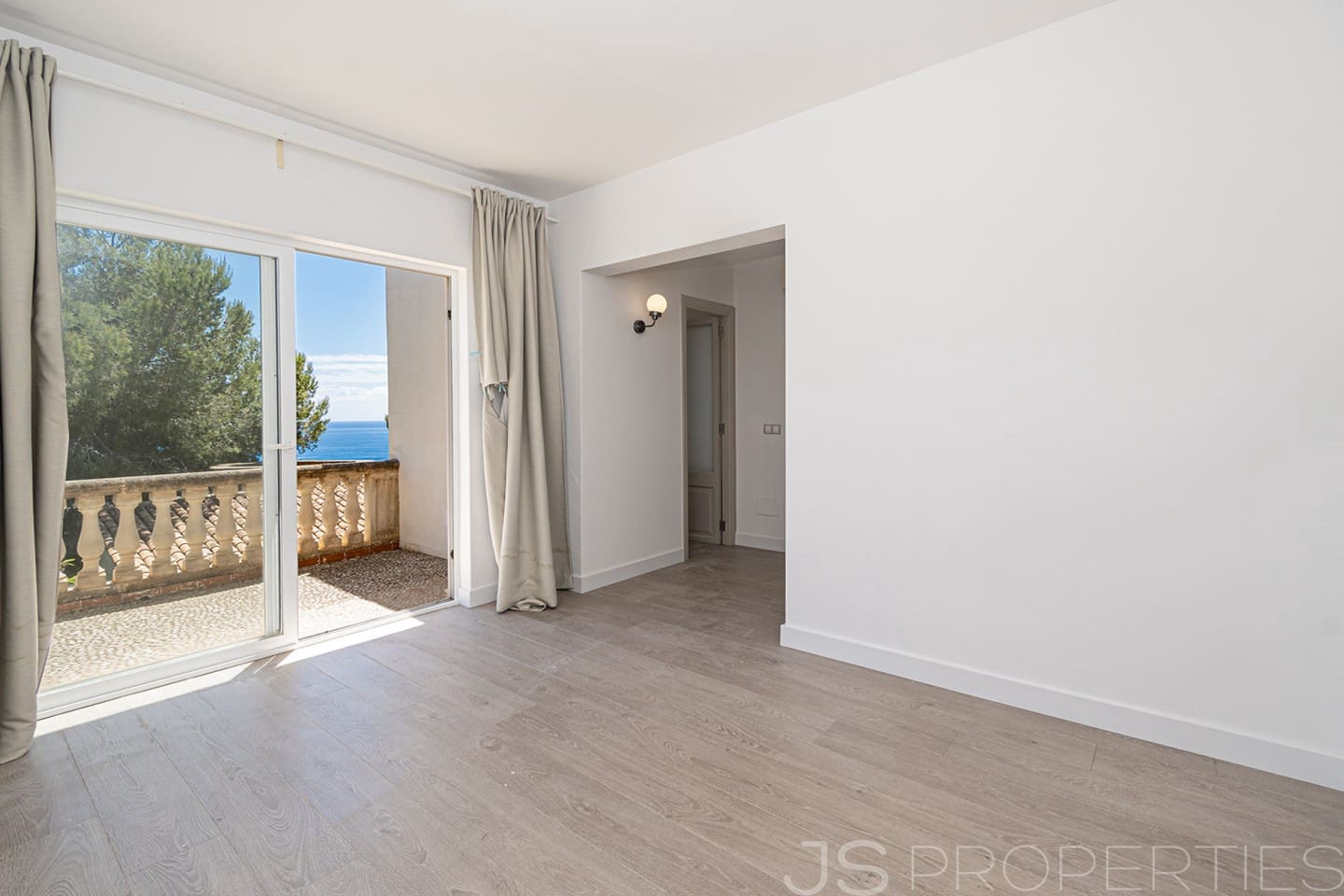 5 bedroom Villa for sale in Portals Nous - € 3,200,000 (Ref: 9841520)