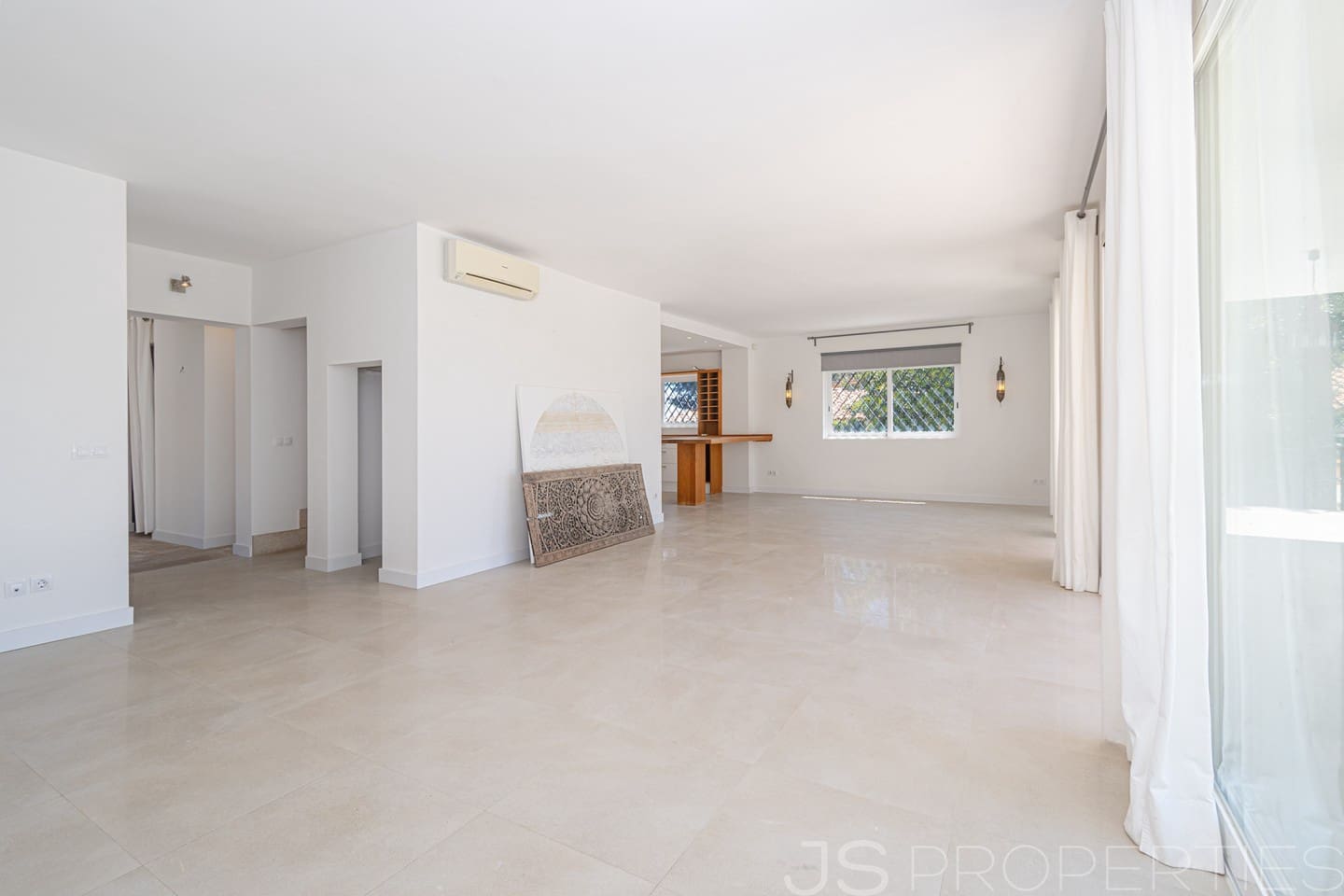 5 bedroom Villa for sale in Portals Nous - € 3,200,000 (Ref: 9841520)