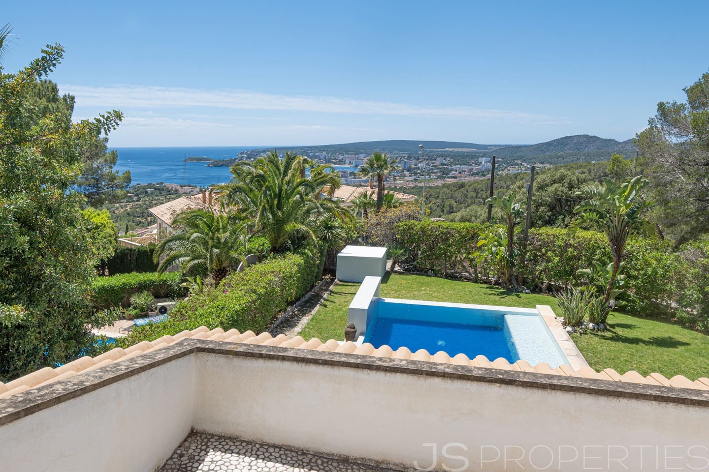 5 bedroom Villa for sale in Portals Nous - € 3,200,000 (Ref: 9841520)