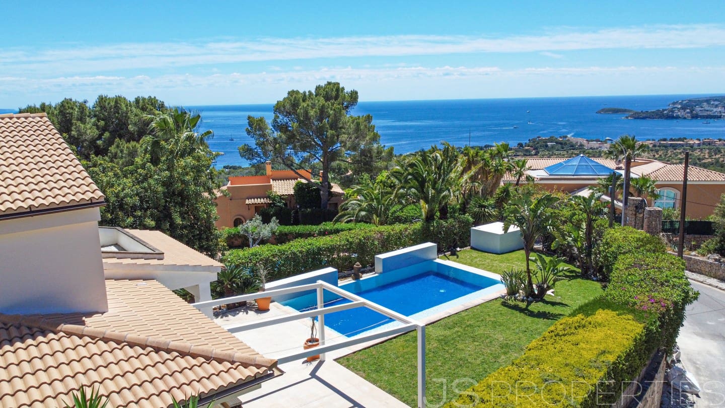 5 bedroom Villa for sale in Portals Nous - € 3,200,000 (Ref: 9841520)