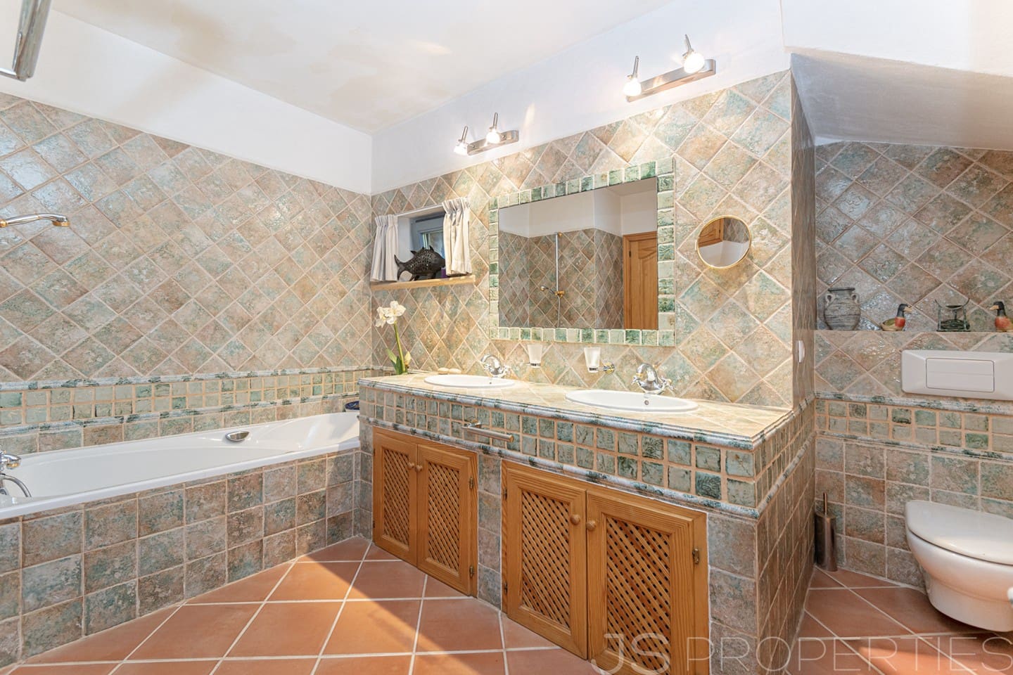 3 bedroom Villa for sale in Santa Ponsa - € 1,930,000 (Ref: 9843866)