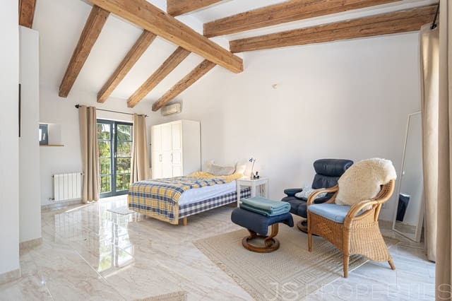 3 makuuhuone Huvila myytävänä paikassa Santa Ponsa, Calvià - 1 930 000 € (Ref: 9843866)