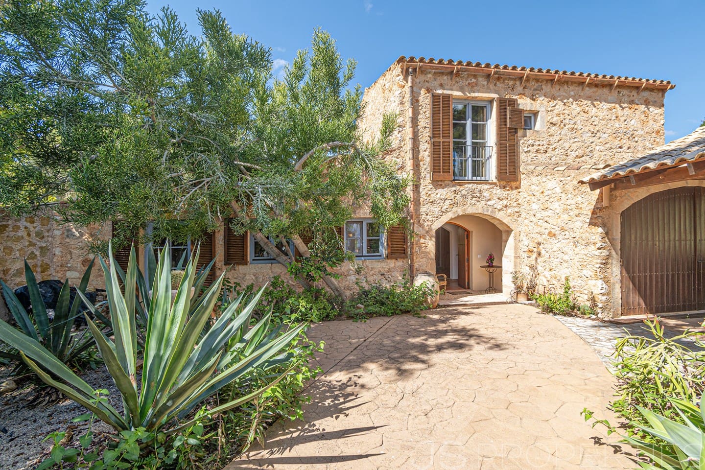 3 bedroom Villa for sale in Santa Ponsa - € 1,930,000 (Ref: 9843866)
