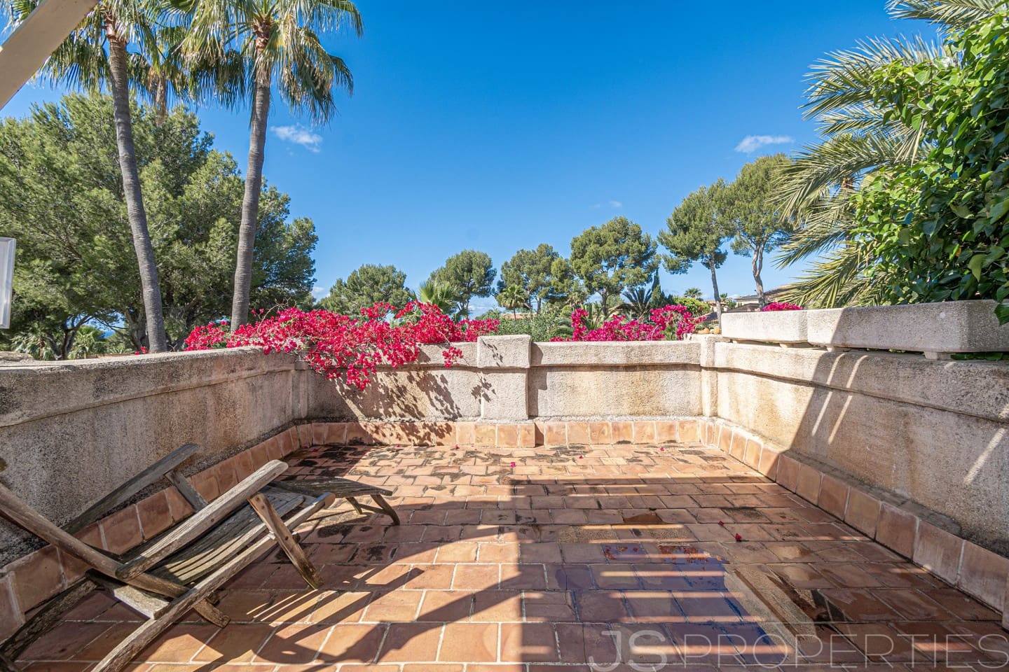 3 bedroom Villa for sale in Santa Ponsa - € 1,930,000 (Ref: 9843866)