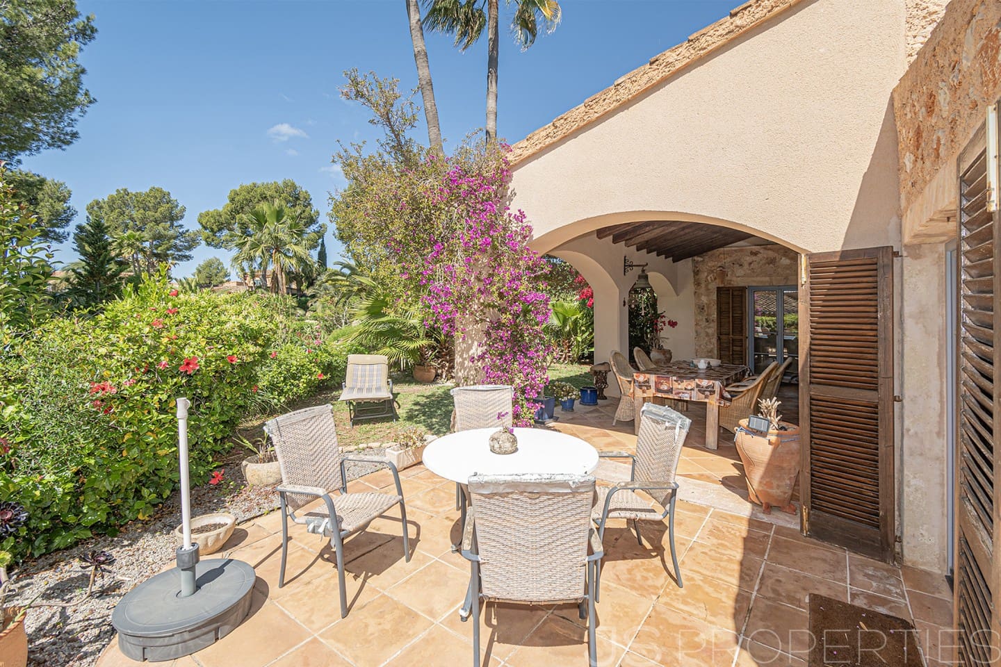 3 bedroom Villa for sale in Santa Ponsa - € 1,930,000 (Ref: 9843866)