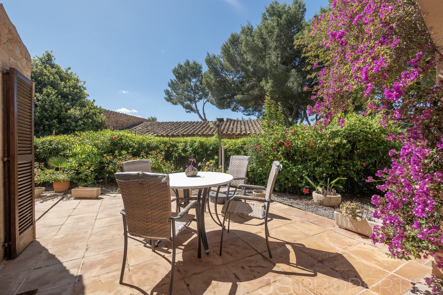 3 bedroom Villa for sale in Santa Ponsa - € 1,930,000 (Ref: 9843866)