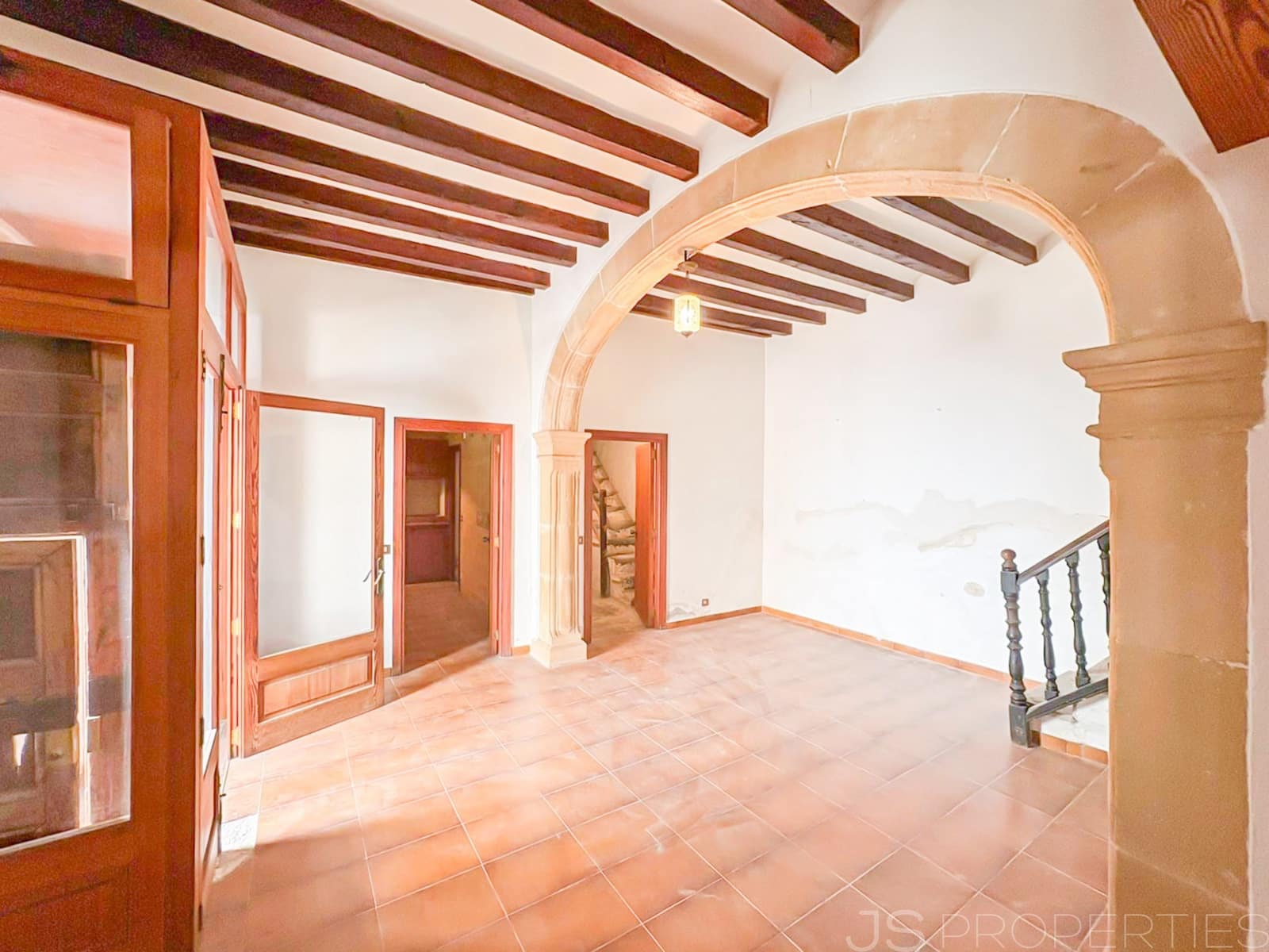 8 bedroom Townhouse for sale in Pollensa / Pollenca - € 902,000 (Ref: 9843867)