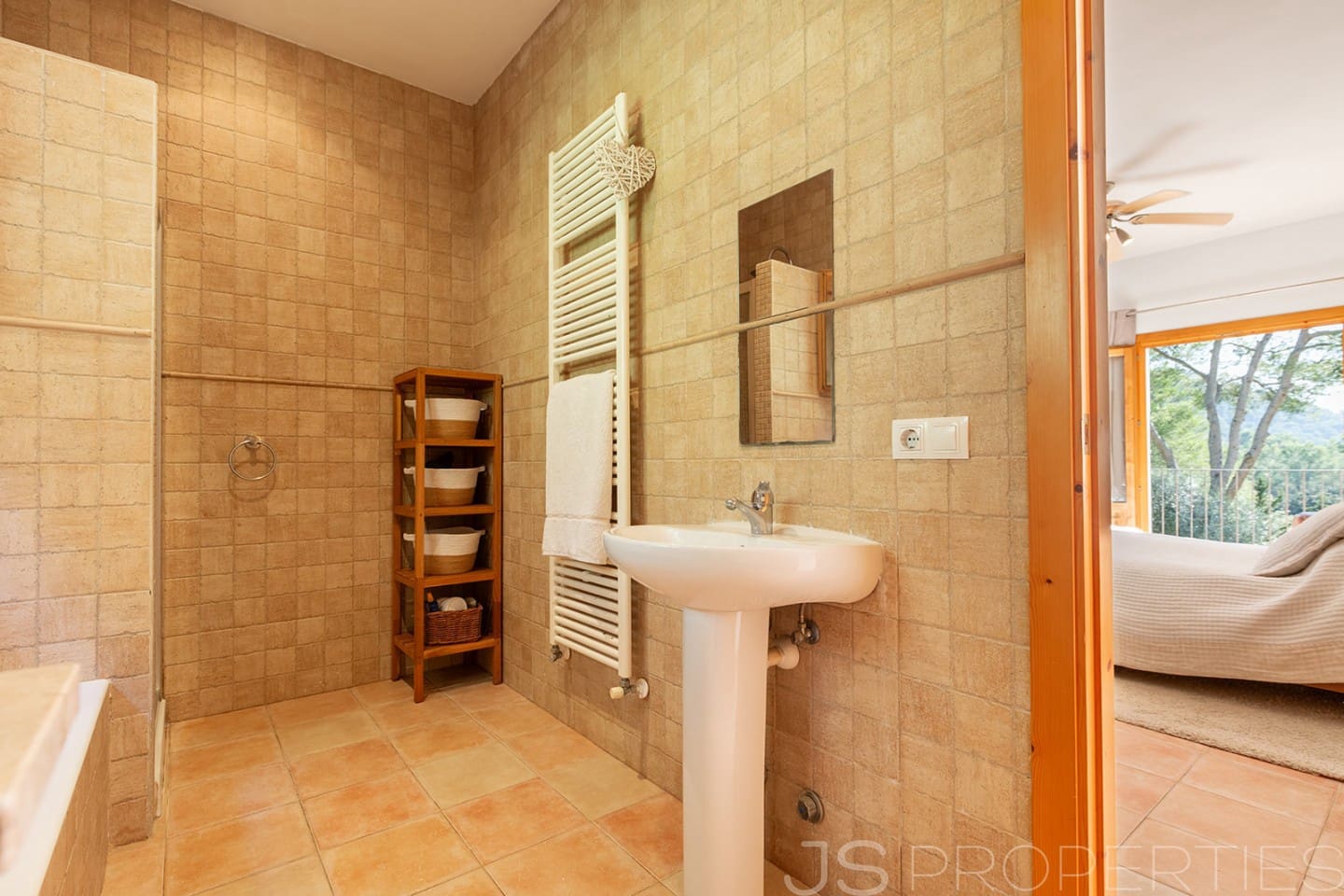 5 bedroom Villa for sale in Sa Pobla - € 1,295,000 (Ref: 9866125)