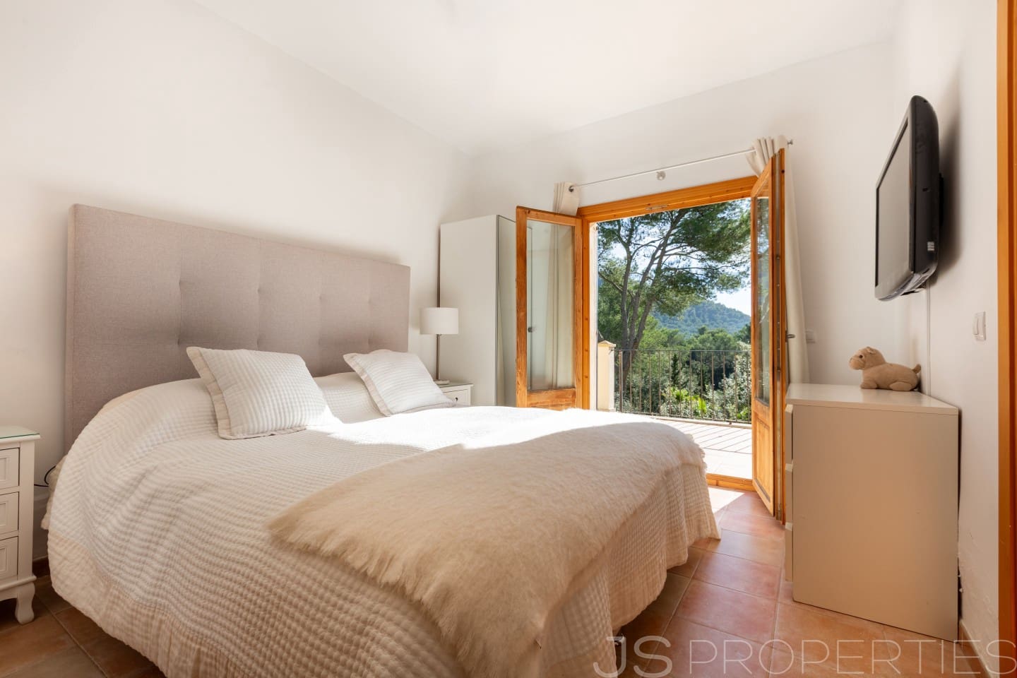 5 bedroom Villa for sale in Sa Pobla - € 1,295,000 (Ref: 9866125)
