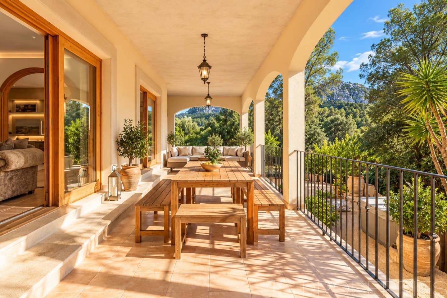 5 soveværelse Villa til salg i Sa Pobla med swimmingpool garage - € 1.295.000 (Ref: 9866125)