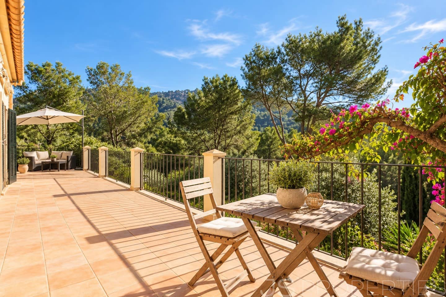 5 soveværelse Villa til salg i Sa Pobla med swimmingpool garage - € 1.295.000 (Ref: 9866125)