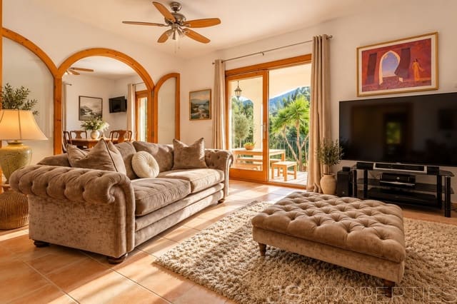 5 soveværelse Villa til salg i Sa Pobla med swimmingpool garage - € 1.295.000 (Ref: 9866125)