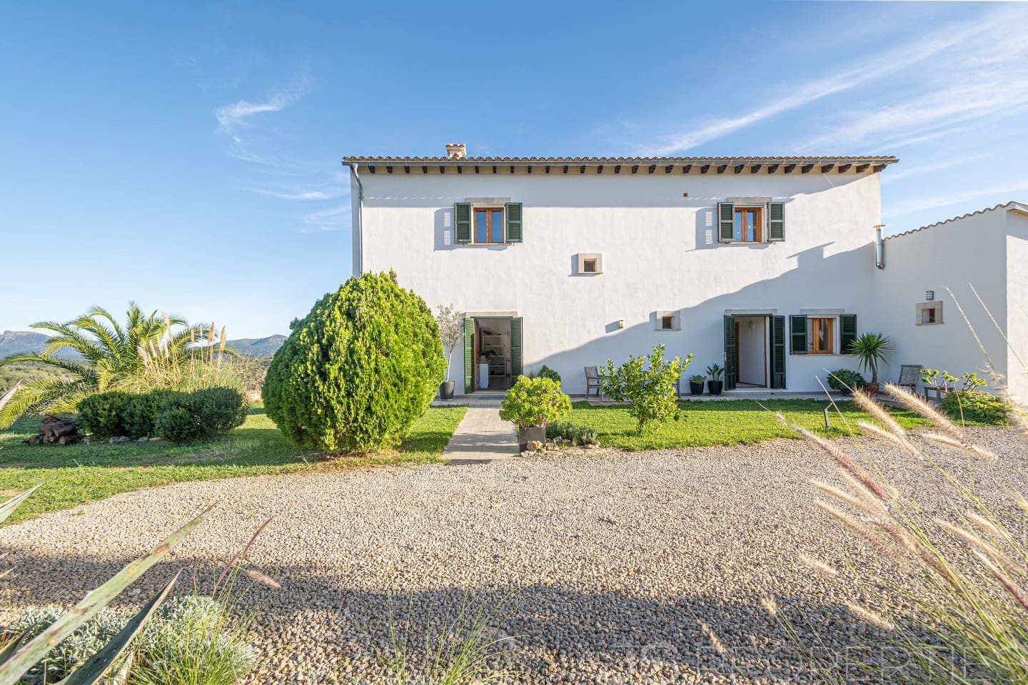 5 bedroom Villa for sale in Santa Margalida - € 1,200,000 (Ref: 9883733)