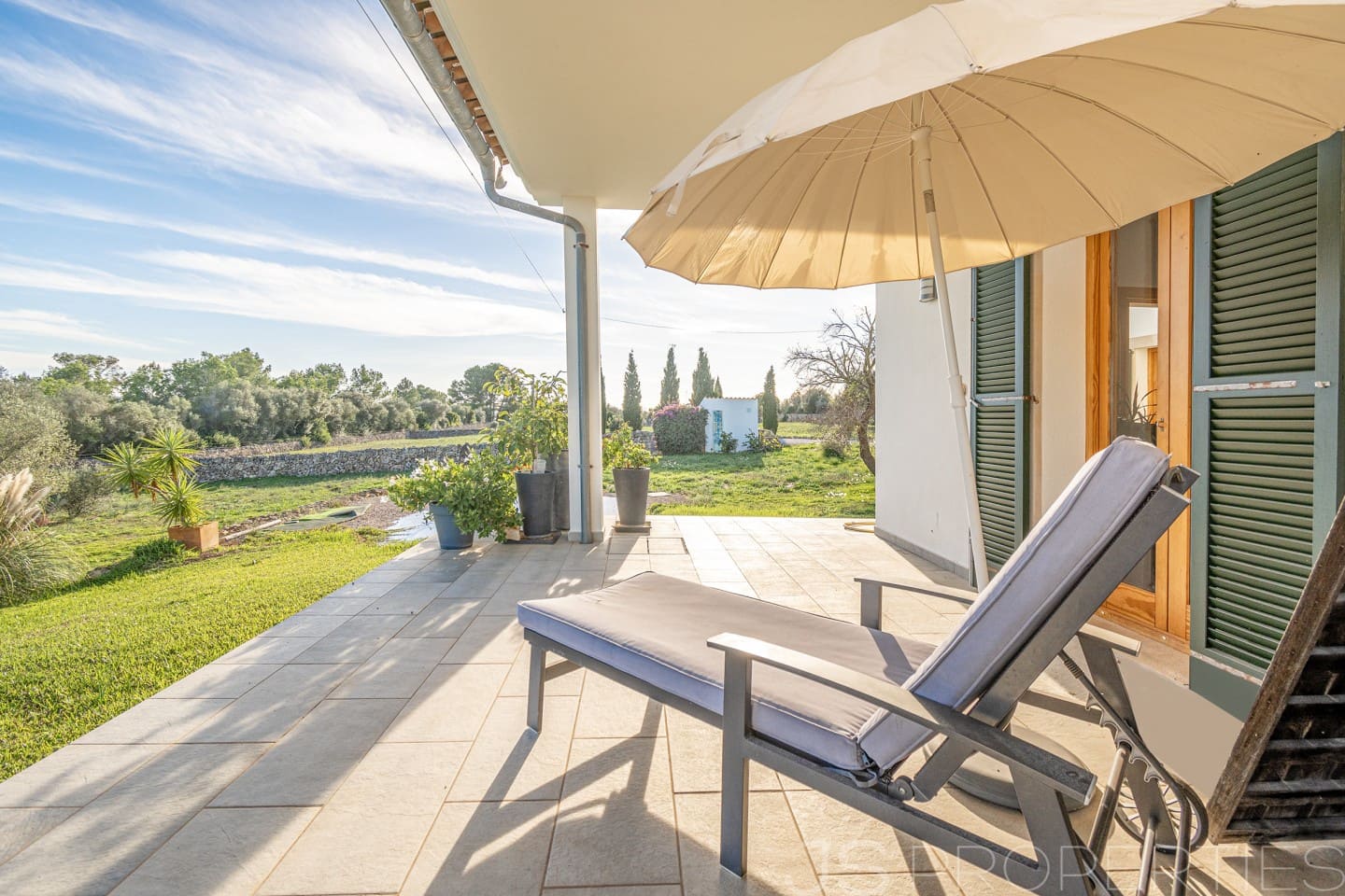 5 bedroom Villa for sale in Santa Margalida - € 1,200,000 (Ref: 9883733)