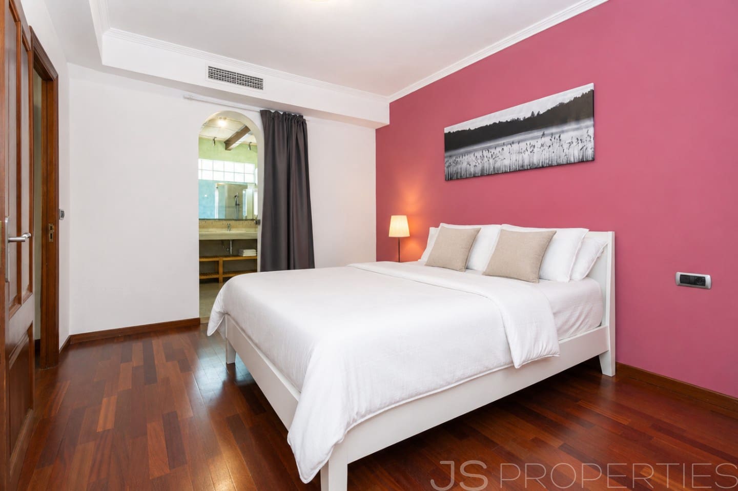6 bedroom Townhouse for sale in Petra - € 1,300,000 (Ref: 9895345)