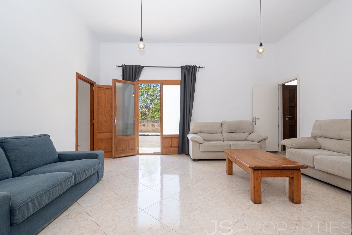 6 bedroom Townhouse for sale in Petra - € 1,300,000 (Ref: 9895345)