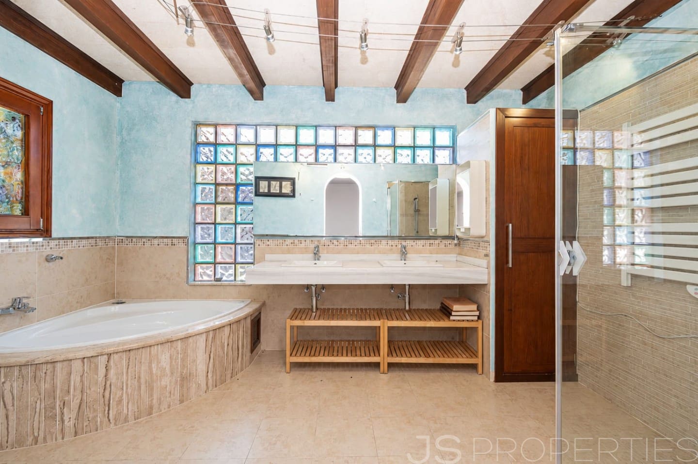 6 bedroom Townhouse for sale in Petra - € 1,300,000 (Ref: 9895345)