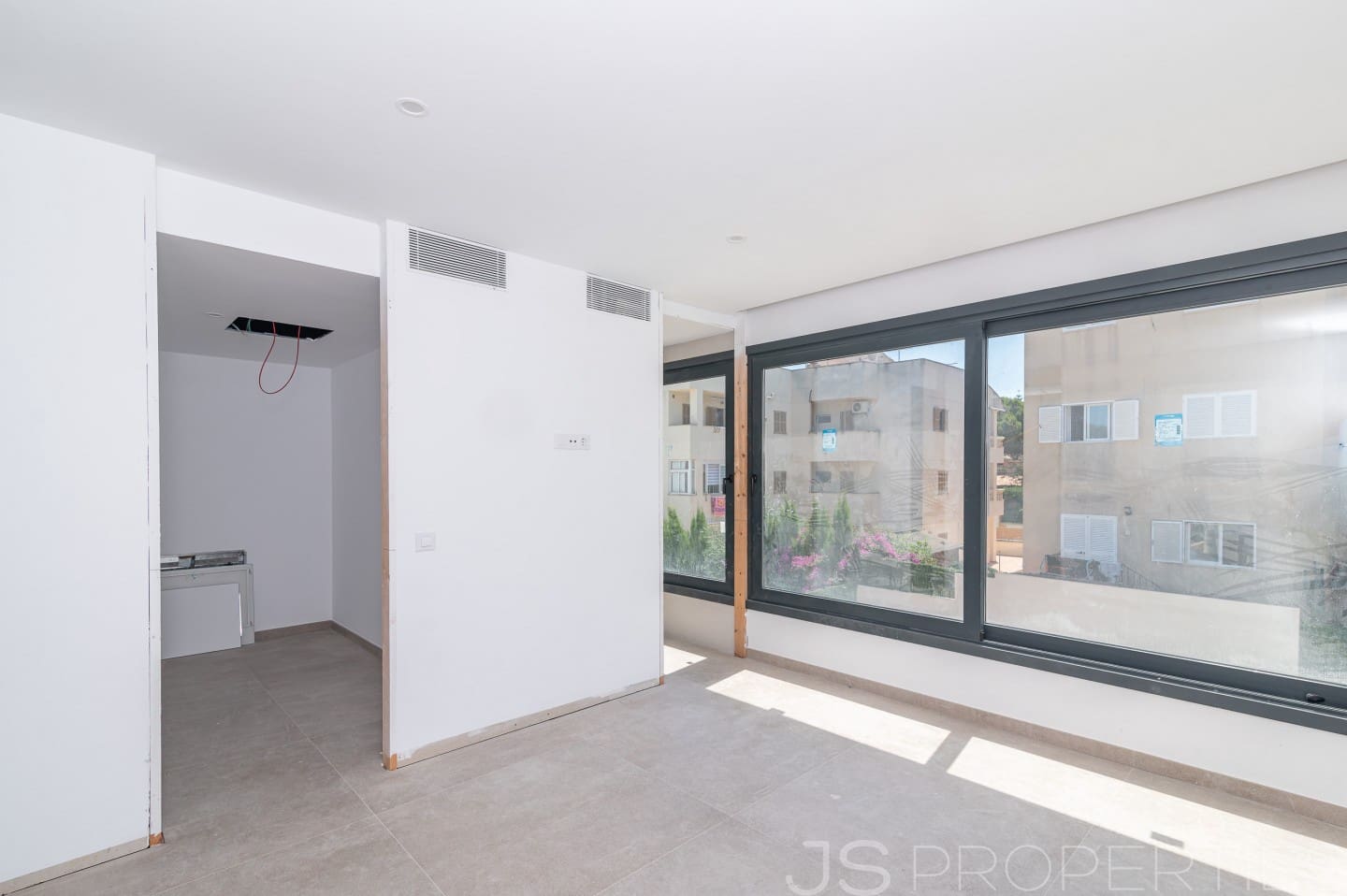 Pareado de 4 habitaciones en Ca'n Picafort en venta - 1.300.000 € (Ref: 9911924)
